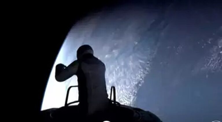 "SpaceX Polaris Dawn: Historic First-Ever Private Spacewalk by Jared Isaacman"
