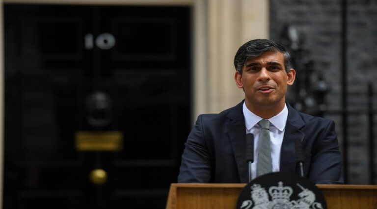 Rishi Sunak returns to Goldman Sachs in 2025