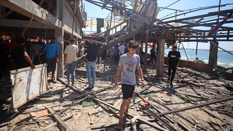 Damage after Gaza café airstrike at Al-Baqa Cafe